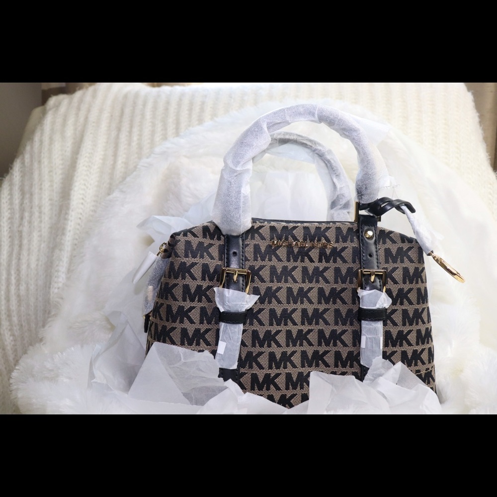 Original Designer Handbag by Michael Kors